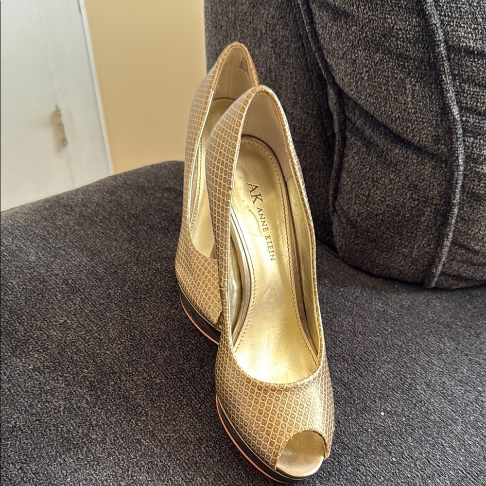 Anne Klein Gold Metallic Heels with Peep-Toe Design